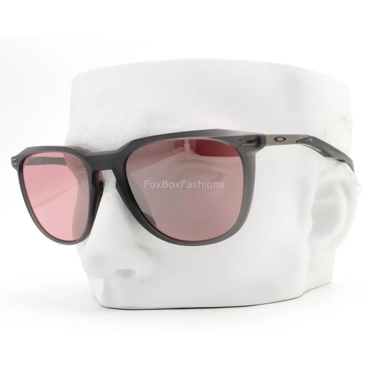 Thurso Sunglasses Matte Gray Prizm Dark Golf OO9286-0454 with Pouch by Oakley