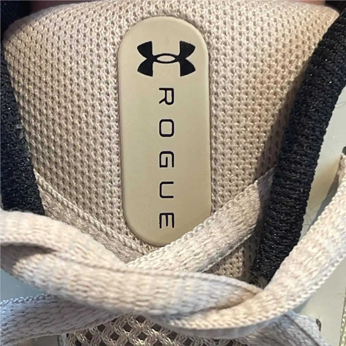 Under Armour shoes - Under Armour Charged Rogue 5 - Beige 6