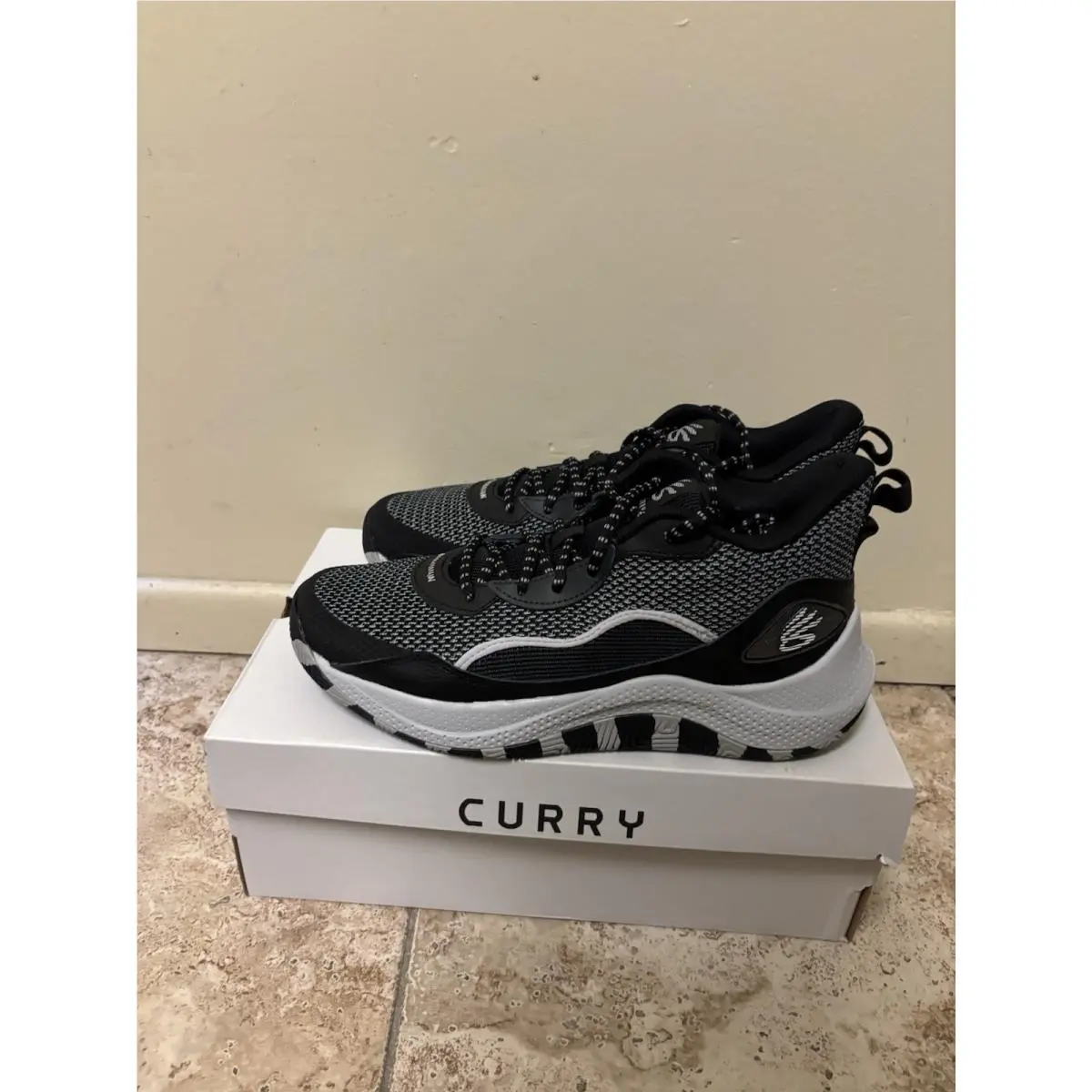 Under Armour shoes - Under Armour Curry 3 - Curry - 3027626-001 - Gray 0