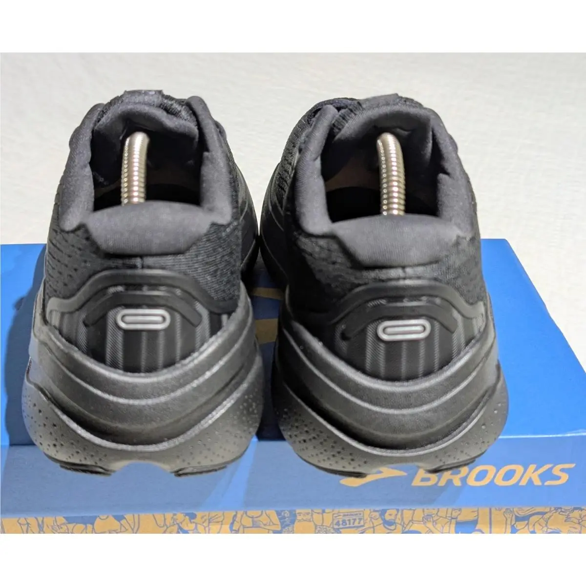 Brooks shoes - Ghost Max 2 - Ghost Max - 110431-1D-020 - Black 7
