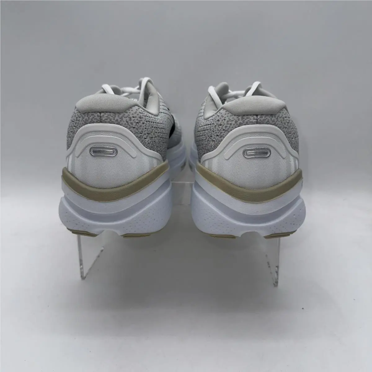 Brooks shoes - Brooks Ghost Max 2 - Ghost Max - 110431-1D-125 - White 2