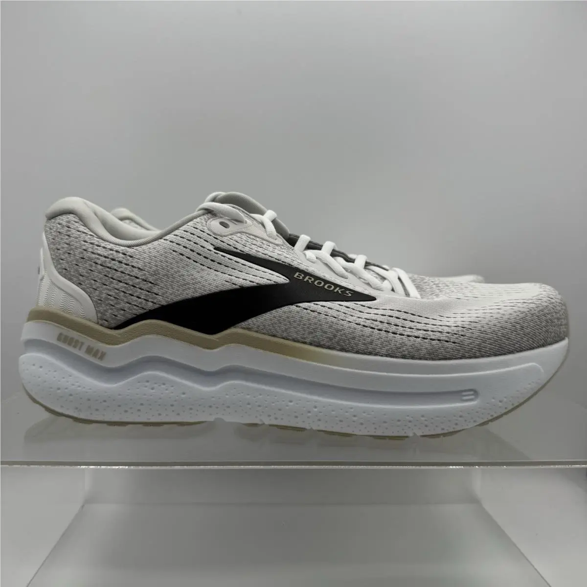 Brooks shoes - Brooks Ghost Max 2 - Ghost Max - 110431-1D-125 - White 0