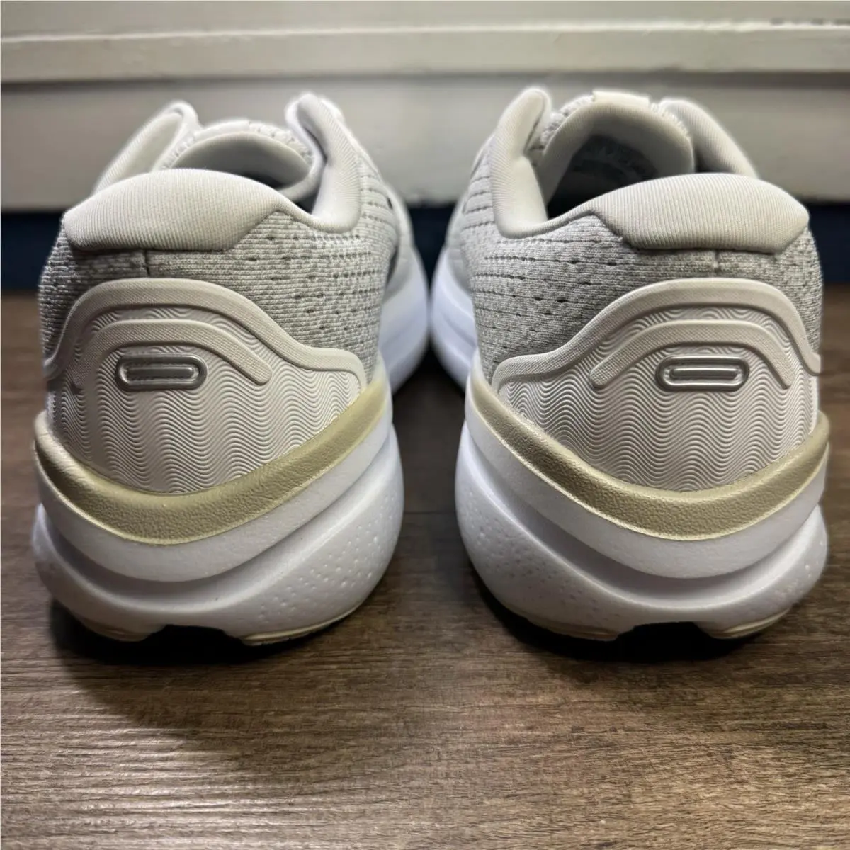 Brooks shoes - Brooks Ghost Max 2 - Ghost Max - 110431-1D-125 - White 7