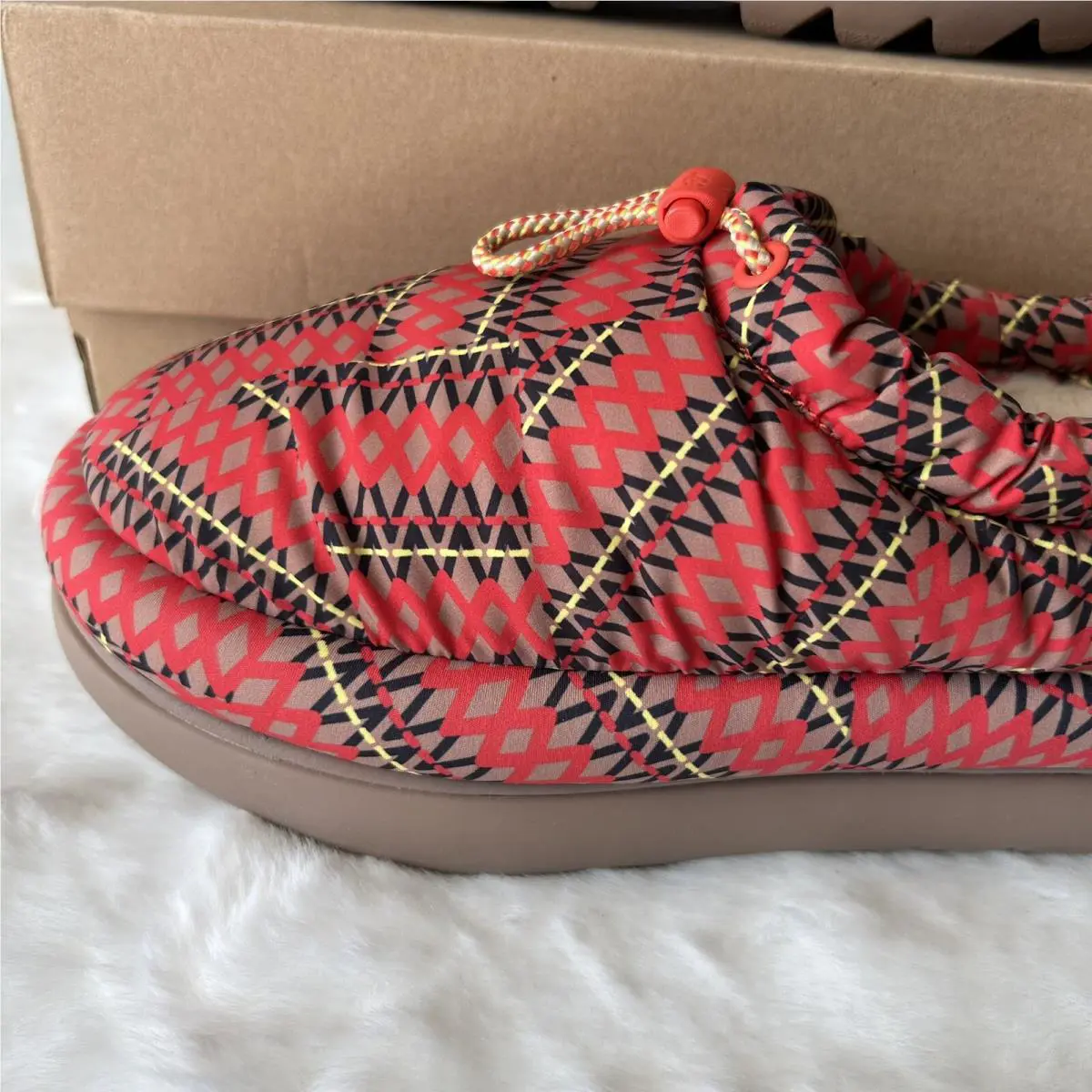 UGG shoes - UGG Maxi Heritage Braid Clog - Multicolor 0