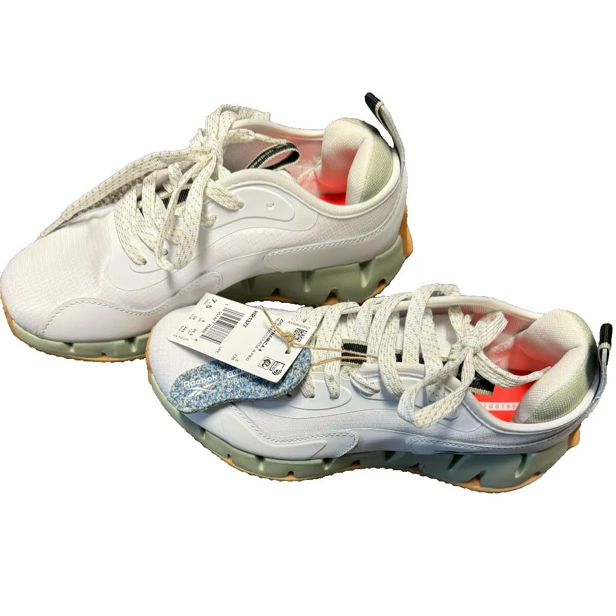 Reebok shoes - Reebok Zig Dynamica - Zig Dynamica - 30106WWKV - White (UPC: 195747768884) 0