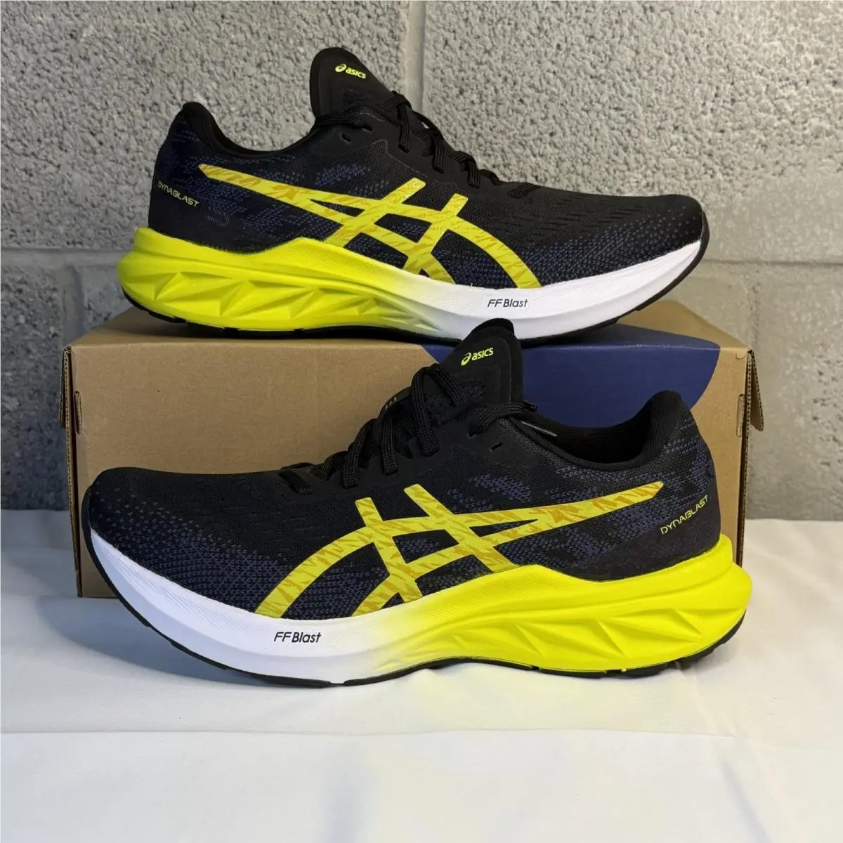 Asics Dynablast 3 Running Men`s Shoes Size 7.5 Women`s 9 Black / Lime