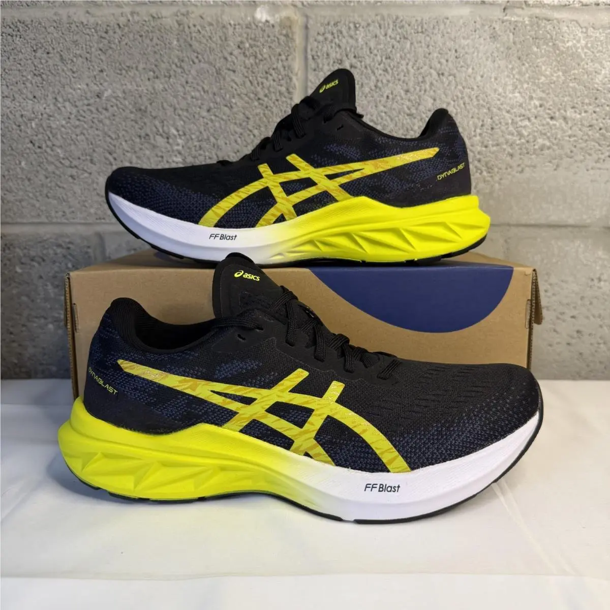 Asics shoes - ASICS Dynablast - Dynablast - 1011B460-403 - Black 0