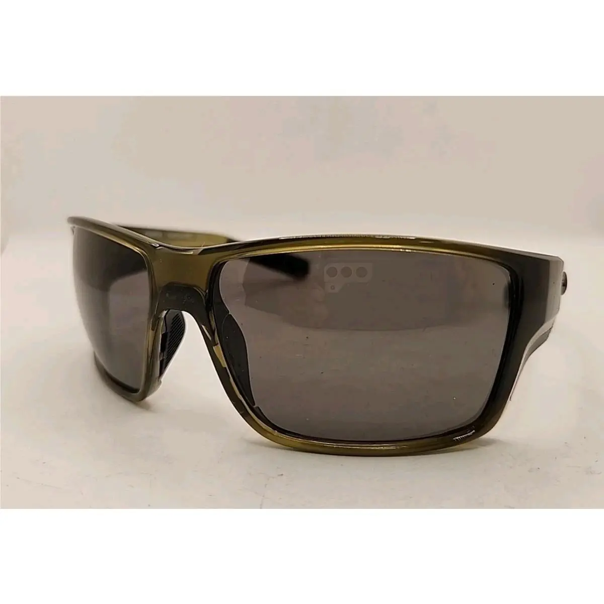 Reefton Pro Seagrass / Gray Polarized Glass 580G by Costa Del Mar