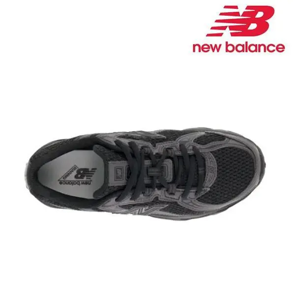New Balance shoes - New Balance 740 - Black 1