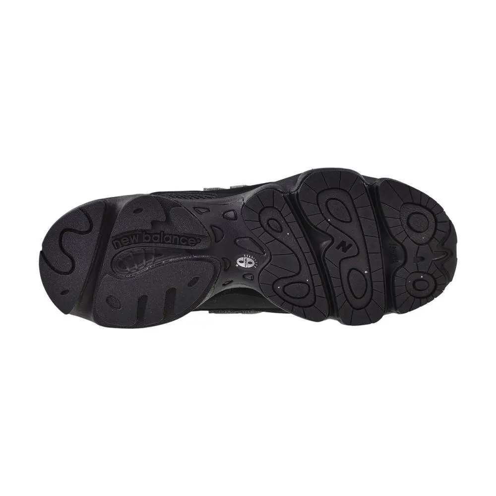 New Balance shoes - Black/Black 4