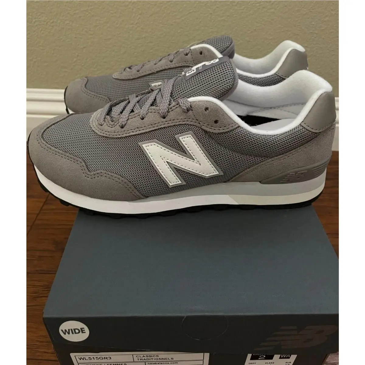 New Balance shoes - Grey with White 9