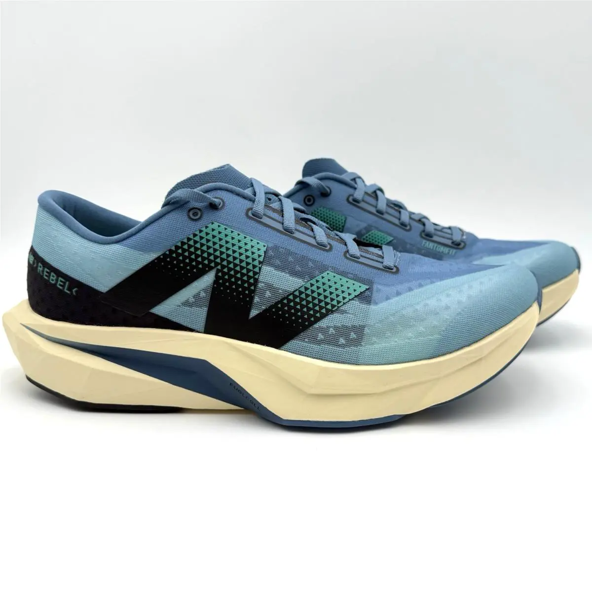New Balance shoes - New Balance FuelCell Rebel v4 - MFCXCH4 - Blue 1