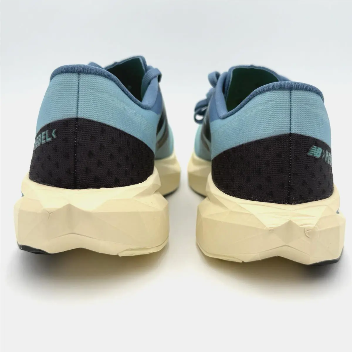 New Balance shoes - New Balance FuelCell Rebel v4 - MFCXCH4 - Blue 4