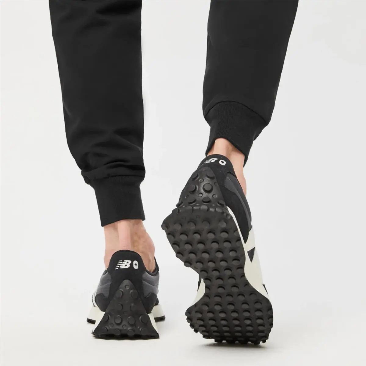 New Balance shoes - New Balance 327 - U327FB - black/white 11