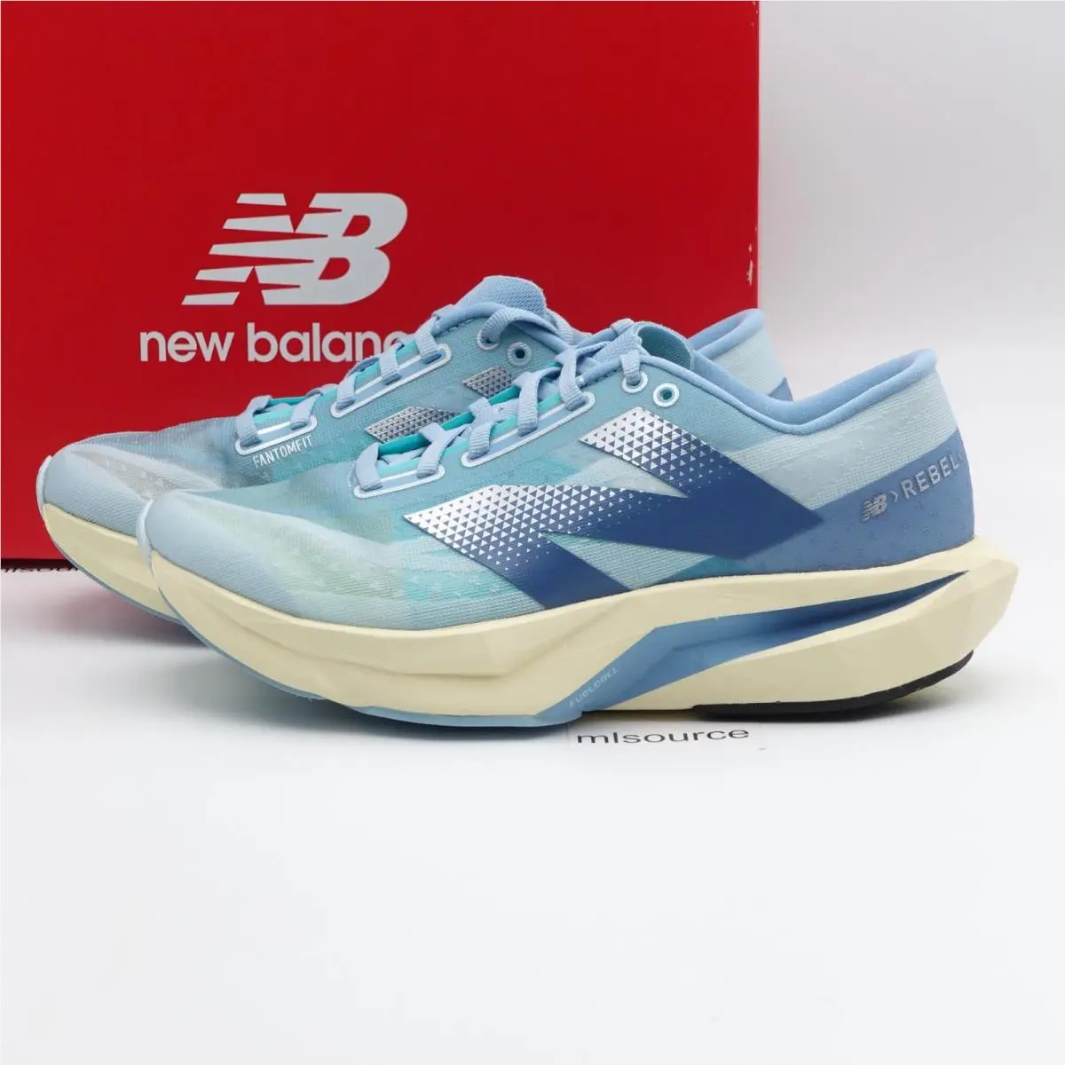 Size 12 Women`s / 10.5 Men`s New Balance Fuelcell Rebel v4 Running Shoes WFCXCH4