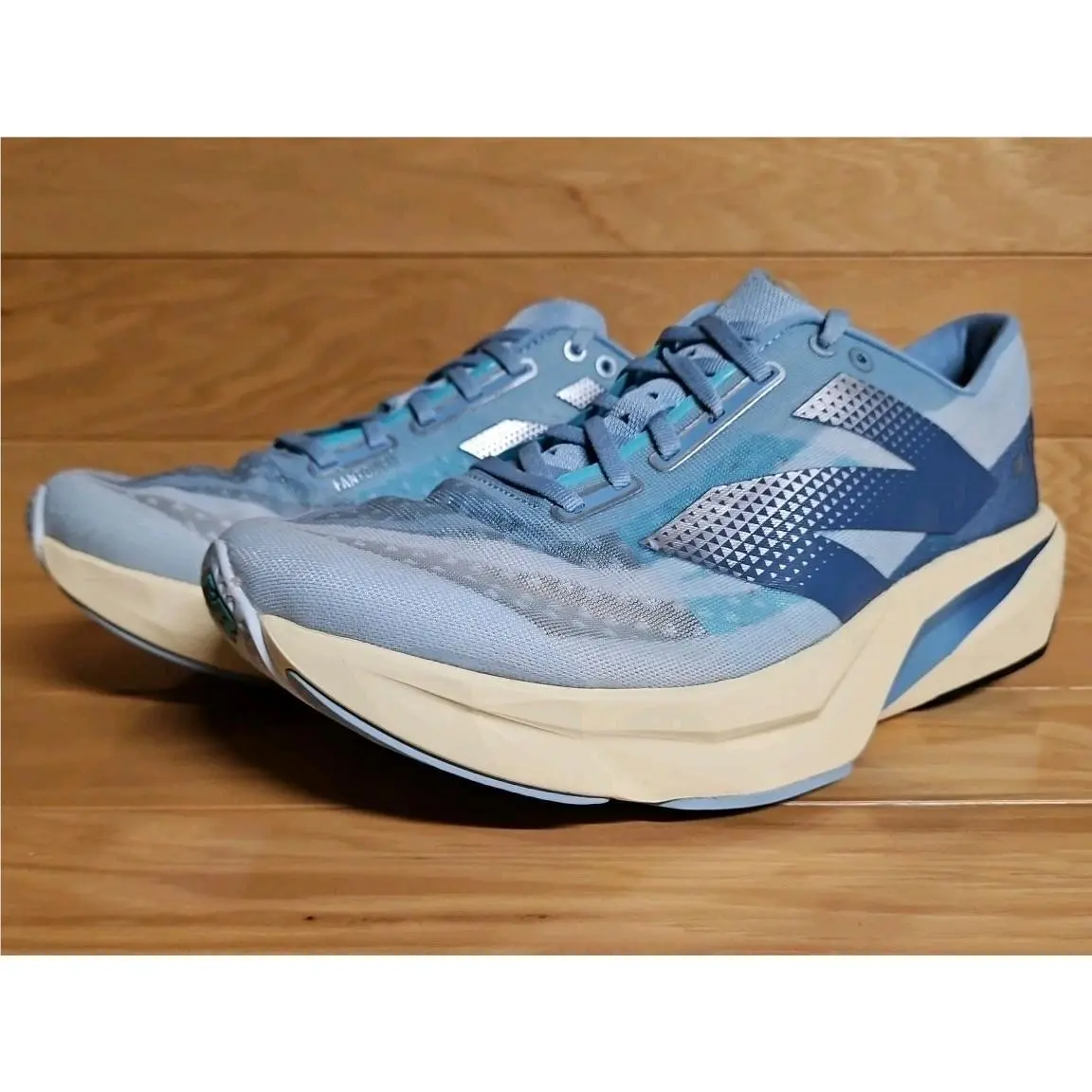 New Balance shoes - FuelCell Rebel V4 - FuelCell Rebel - WFCXCH4 - Blue (UPC: 197966443306) 3