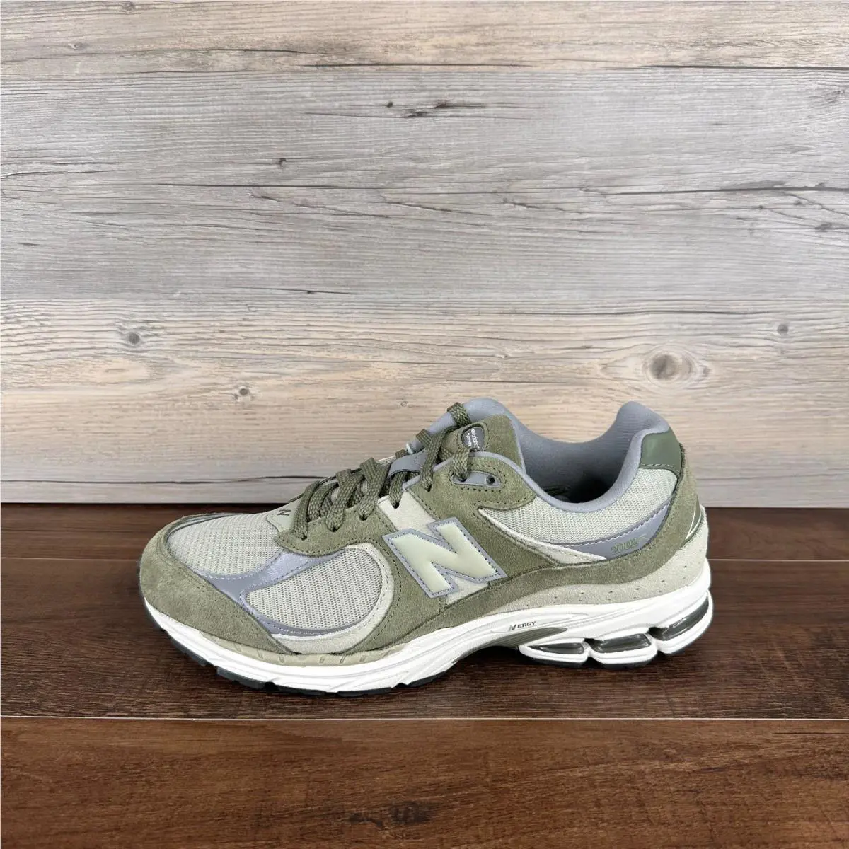New Balance shoes - New Balance 2002 R - U2002RCA - Green 0