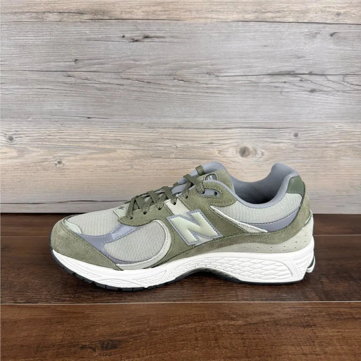 New Balance shoes - New Balance 2002 R - U2002RCA - Green 5