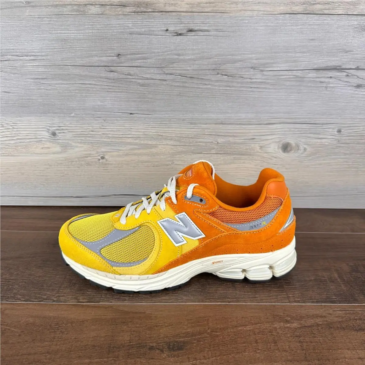 New Balance shoes - New Balance 2002 R - M2002RPA - Yellow 0