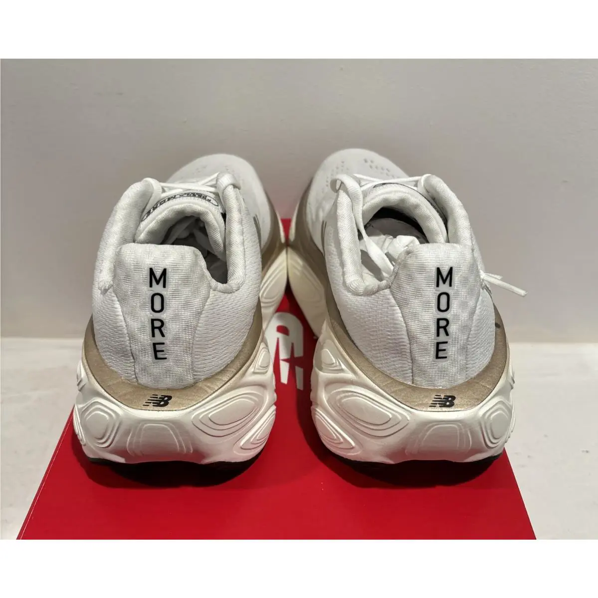 New Balance shoes - New Balance Fresh Foam - Fresh Foam - White/sea Salt 6