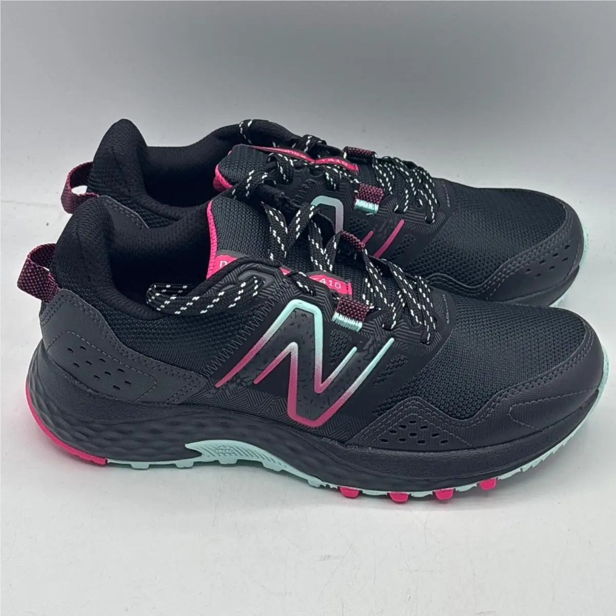 New Balance 410v8 Trail Running Shoes Womens Size 6.5 Black Pink Blue WT410LC8