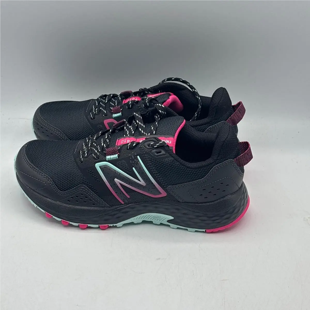 New Balance shoes - 410v8 - 410v8 - Black 1