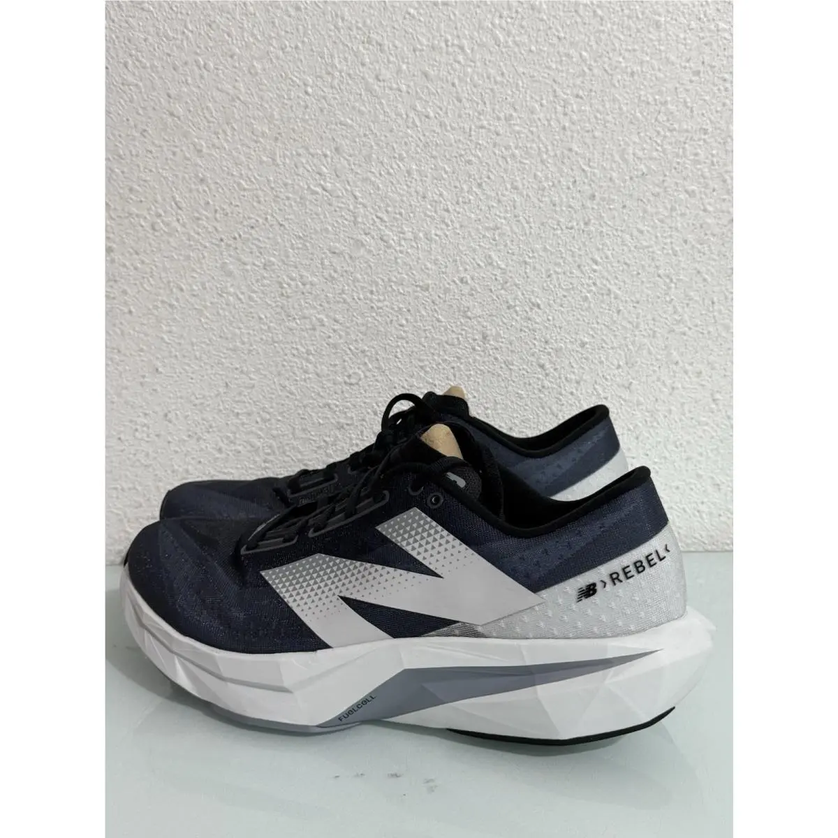 New Balance shoes - New Balance FuelCell Rebel - FuelCell Rebel - MFCXLK4 - Gray 1