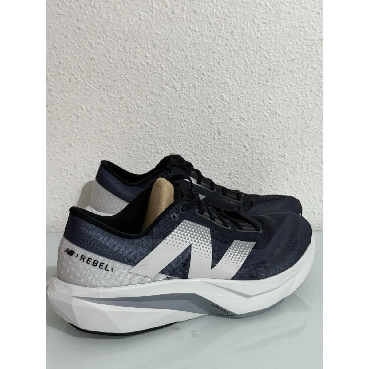 New Balance shoes - New Balance FuelCell Rebel - FuelCell Rebel - MFCXLK4 - Gray 3