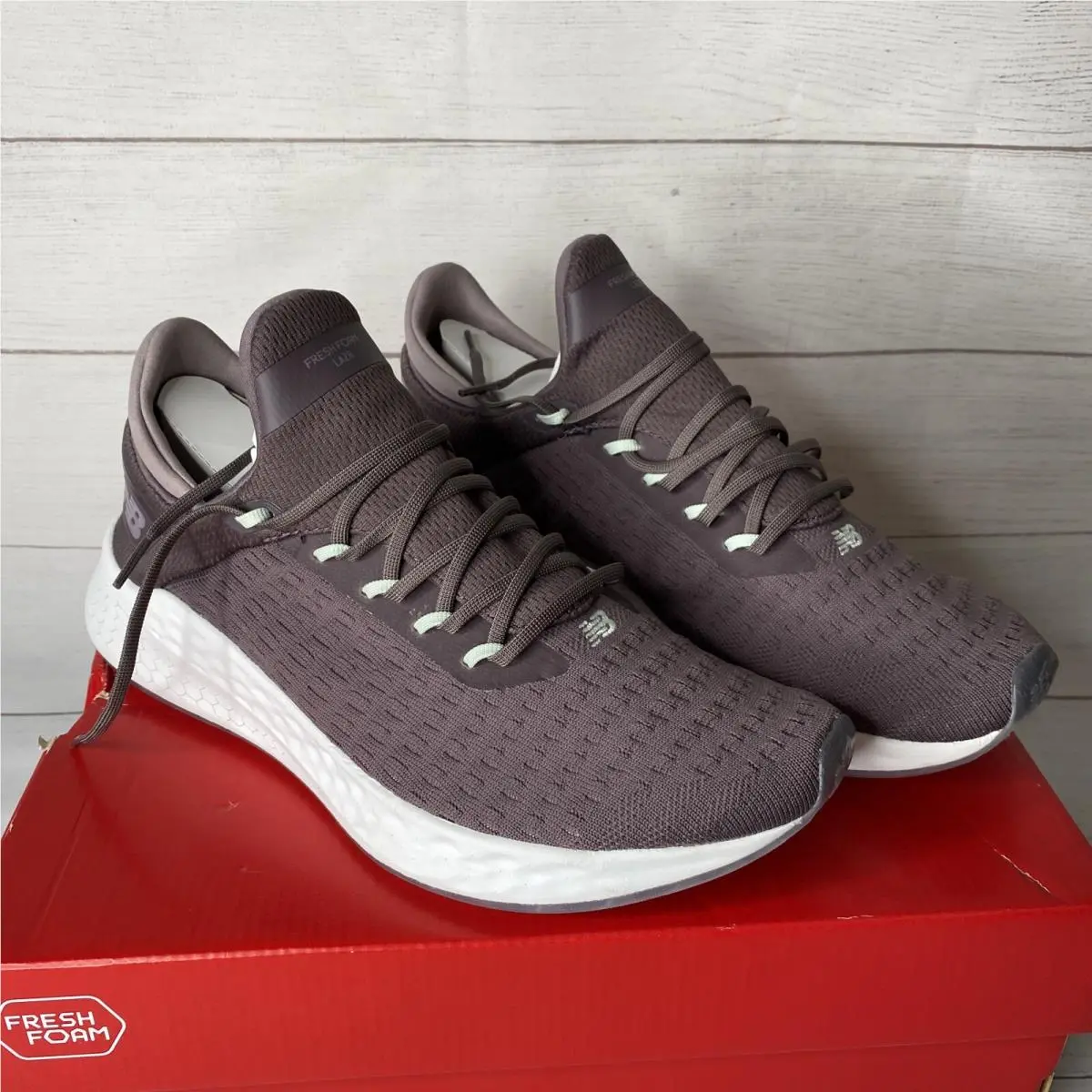Womens New Balance Fresh Foam Lazr v2 Running Shoe - Hypoknit sz 12 New Shale