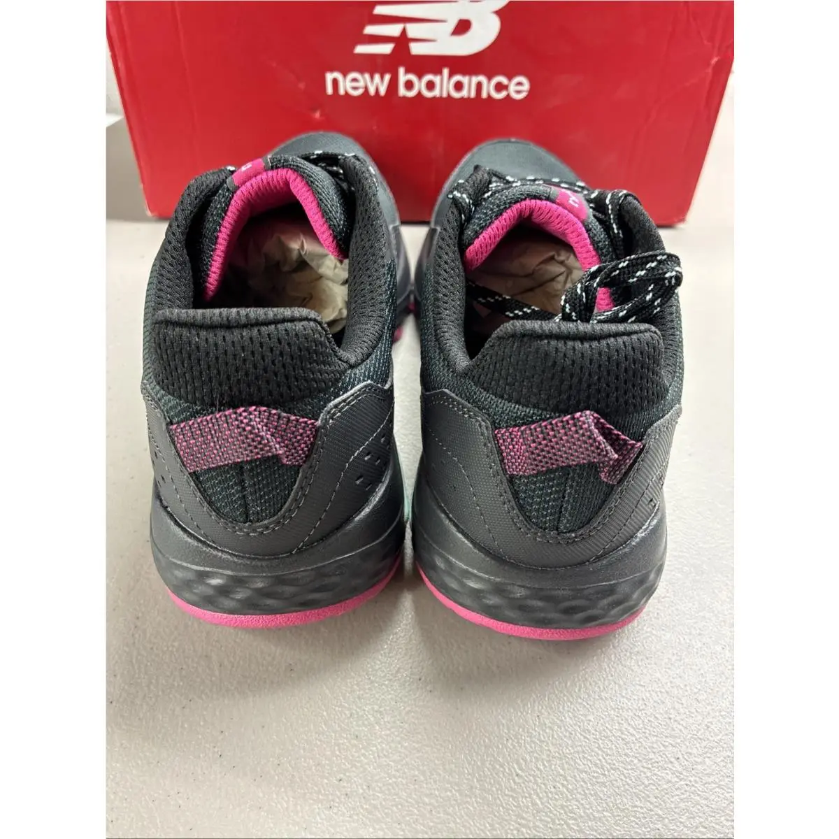 New Balance shoes - New Balance 10 - WT410LC8 - Black (UPC: 0196941219905) 2