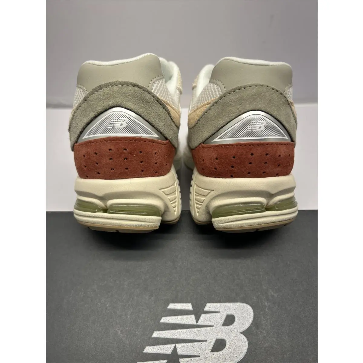 New Balance shoes - New Balance 2002R - M2002RPM - Beige 4