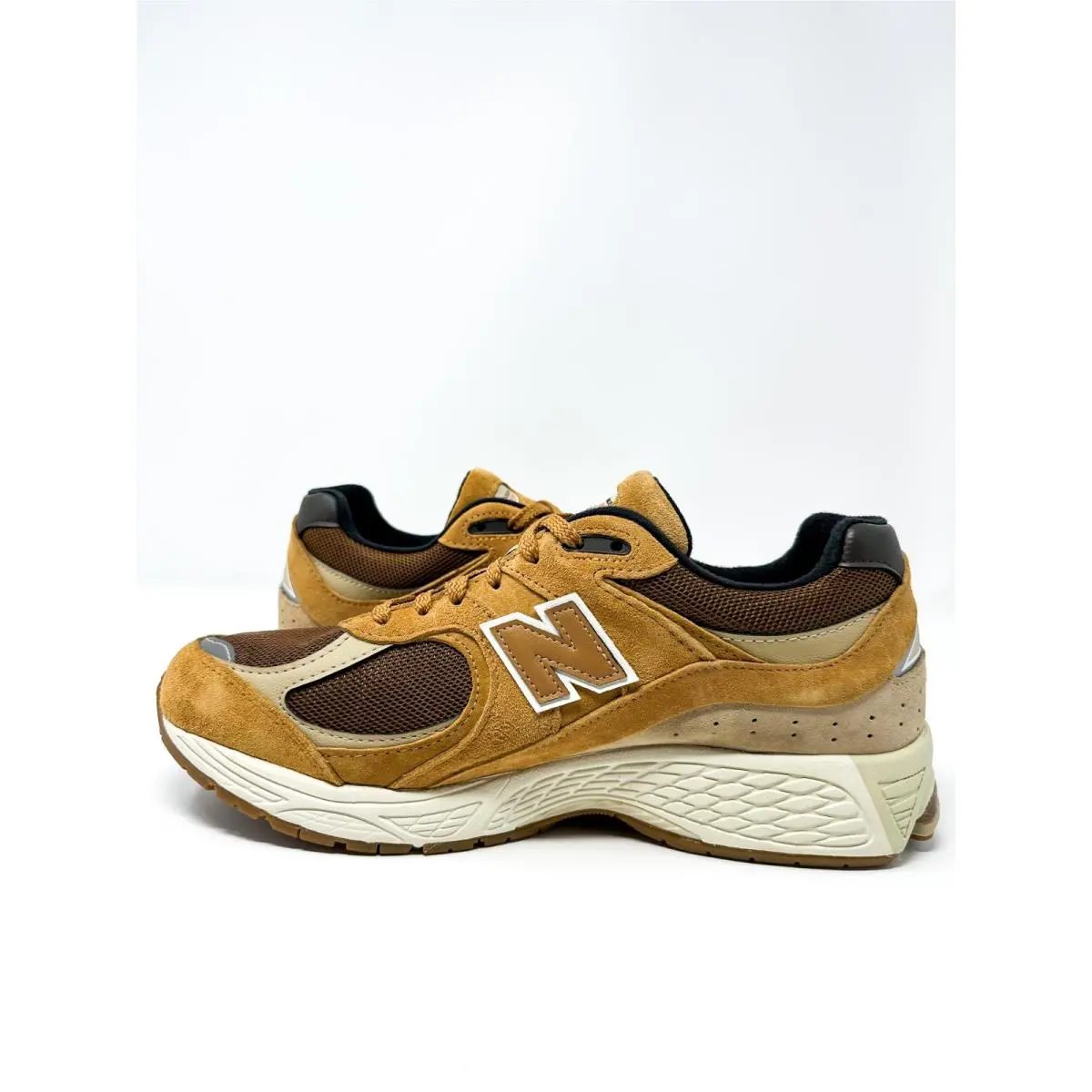 New Balance shoes - New Balance 2002 - Brown 0