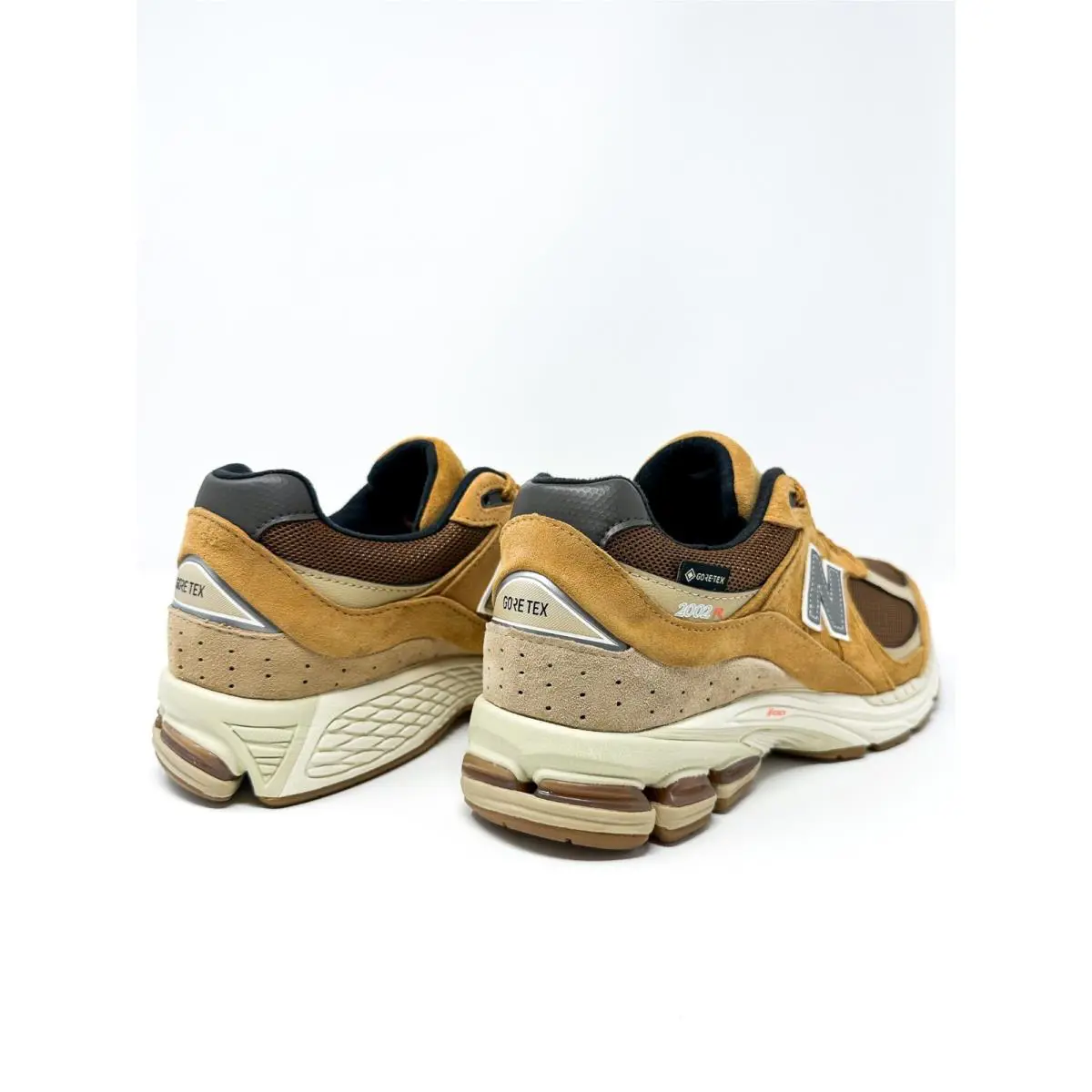 New Balance shoes - New Balance 2002 - Brown 3