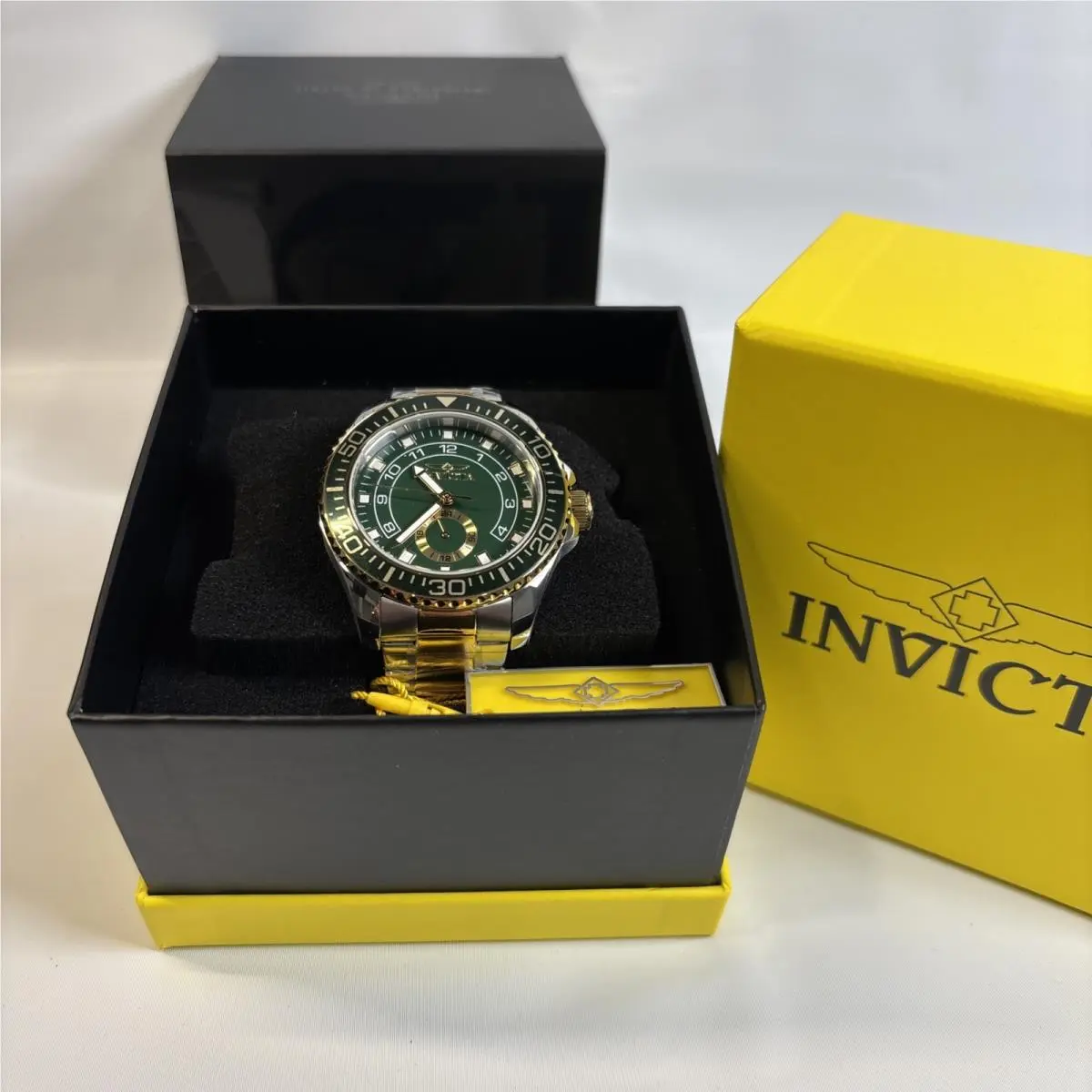 Invicta Men Pro Diver Command 44mm Green Dial Two Tone Quartz Watch