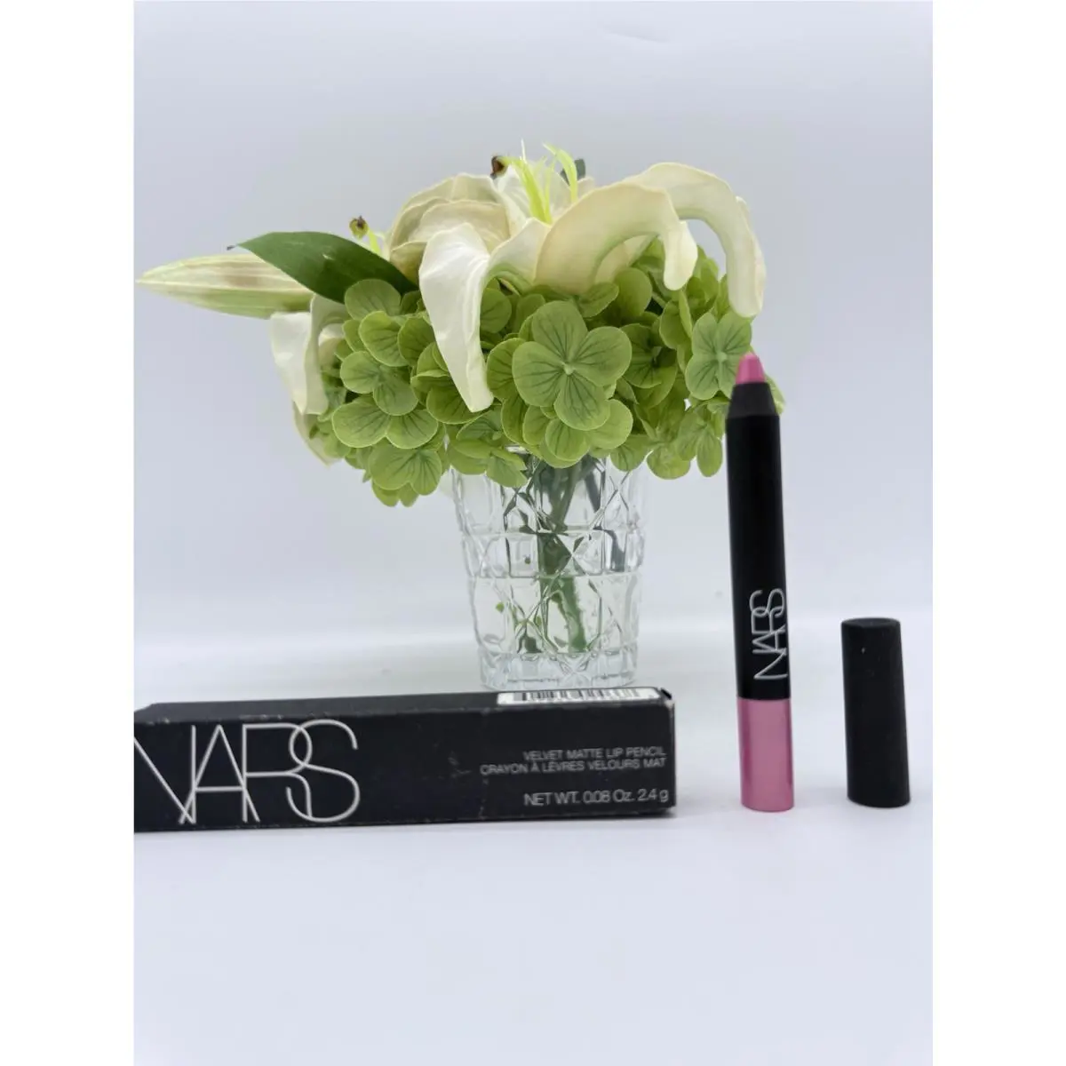 Nars Velvet Matte Lip Pencil Roman Holiday .08oz / 2.4g
