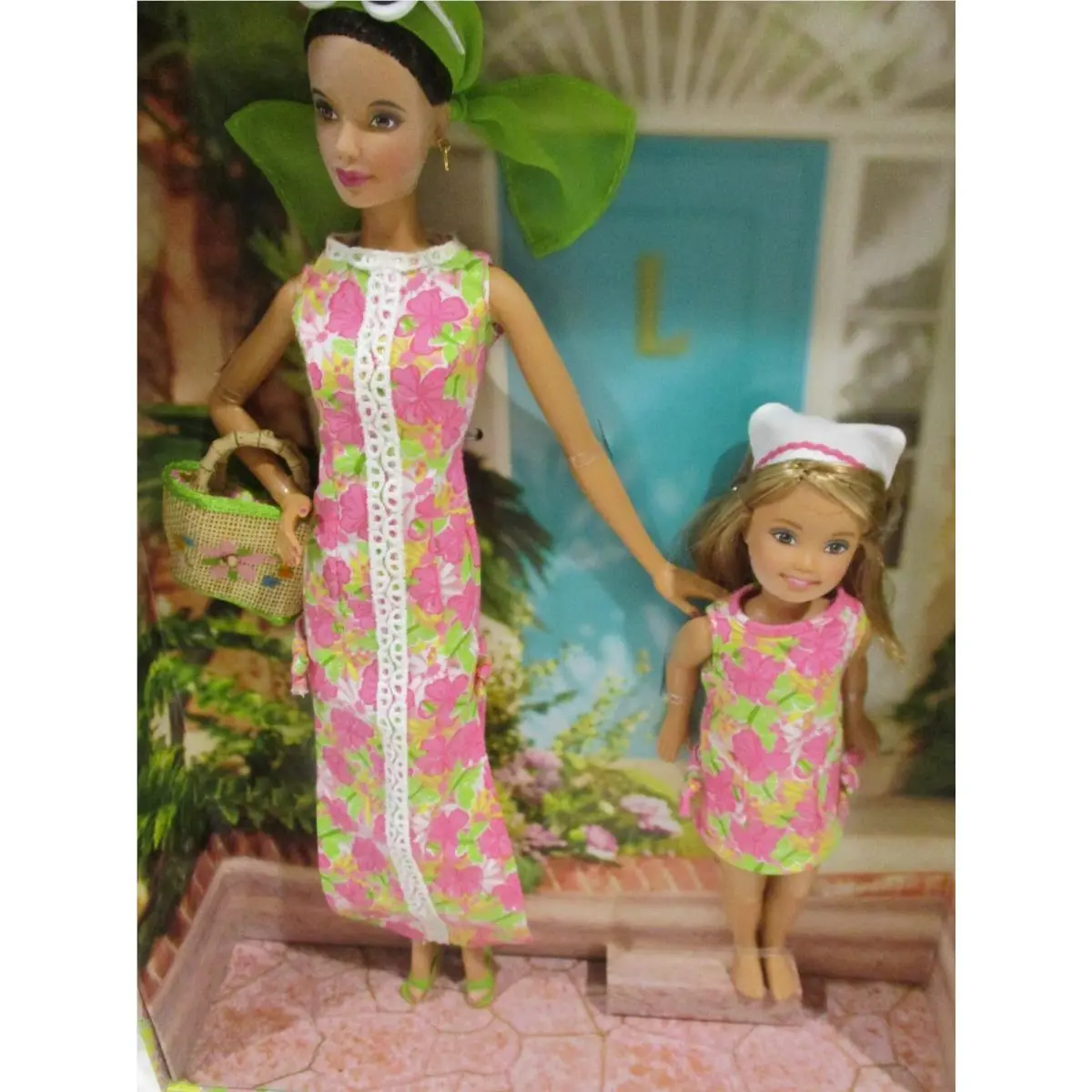 Lilly Pulitzer Barbie and Stacie Doll Set Silver Label 2005 Mattel H0187