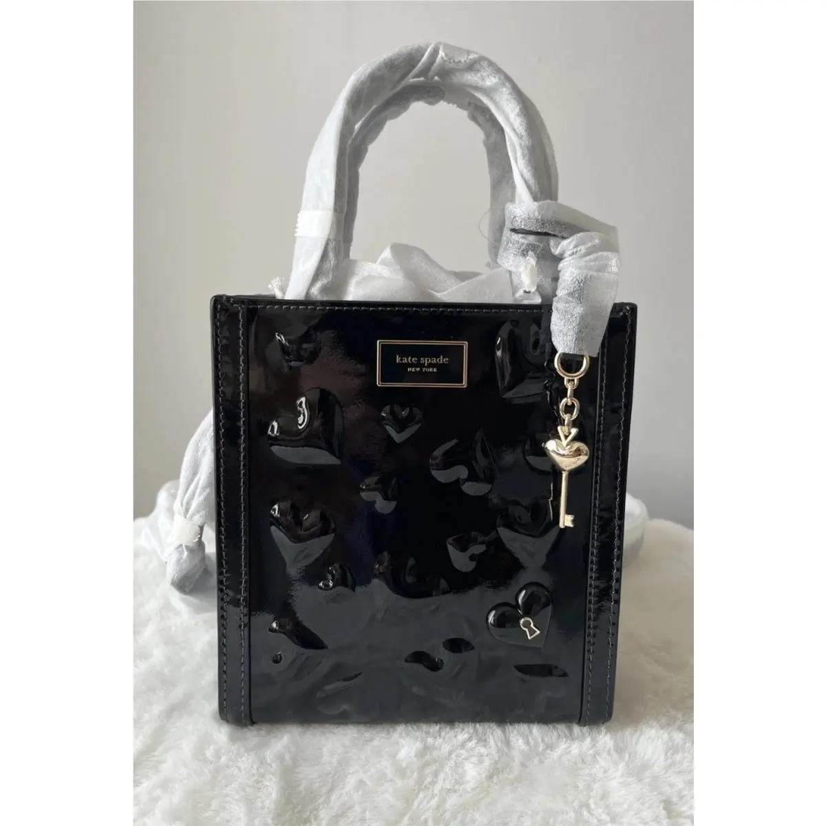 Kate Spade Key To My Heart Manhattan Mini Tote Black