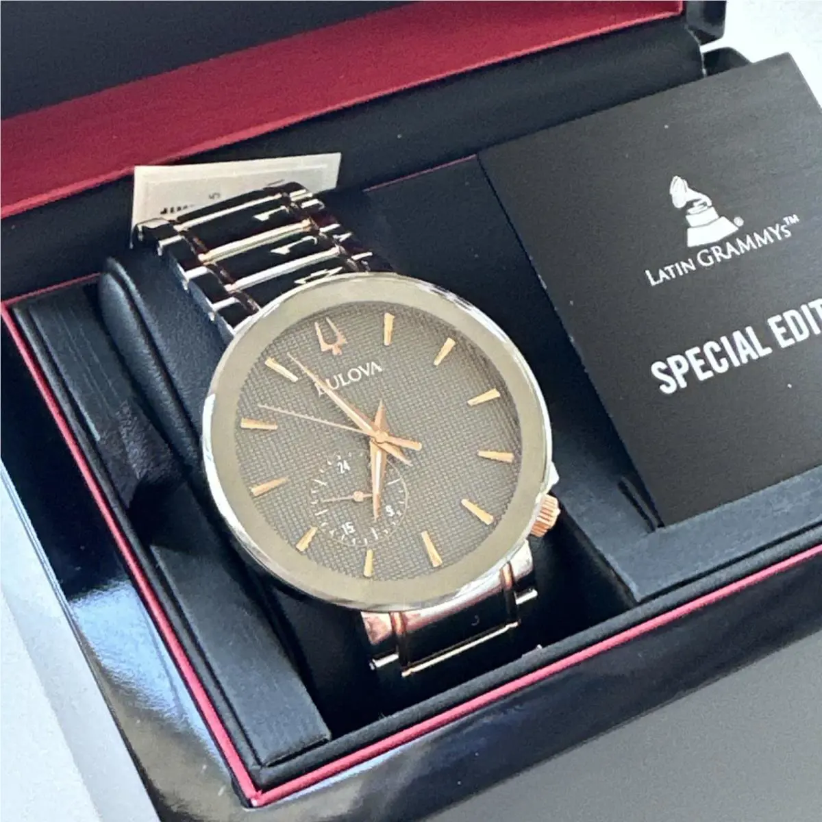 Bulova Men`s Modern Quartz Luminous Silver Stainless Steel Watch 42 MM 98A309