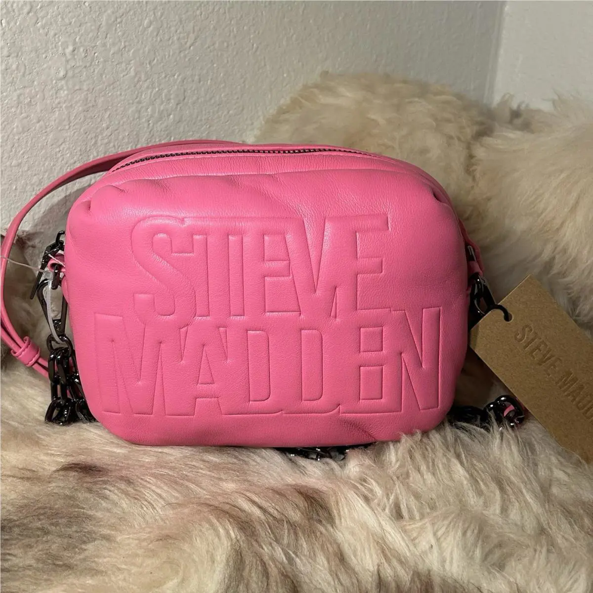 Steve Madden Beden Logo Soft Camera Crossbody - Hot Pink
