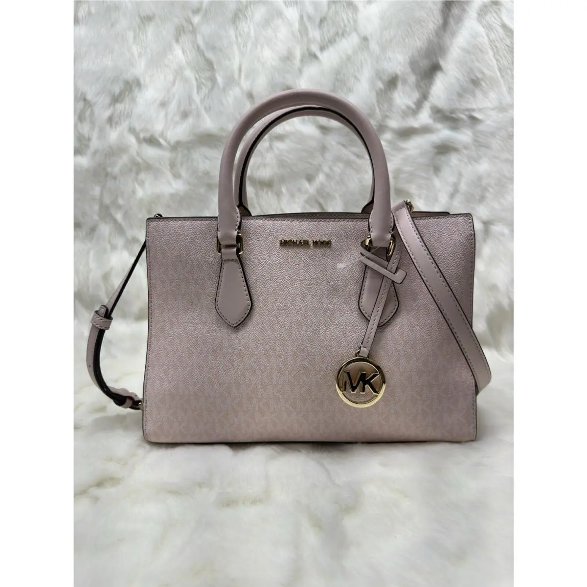 Michael Kors Sheila Medium Center Zip Satchel Light Powder Blush