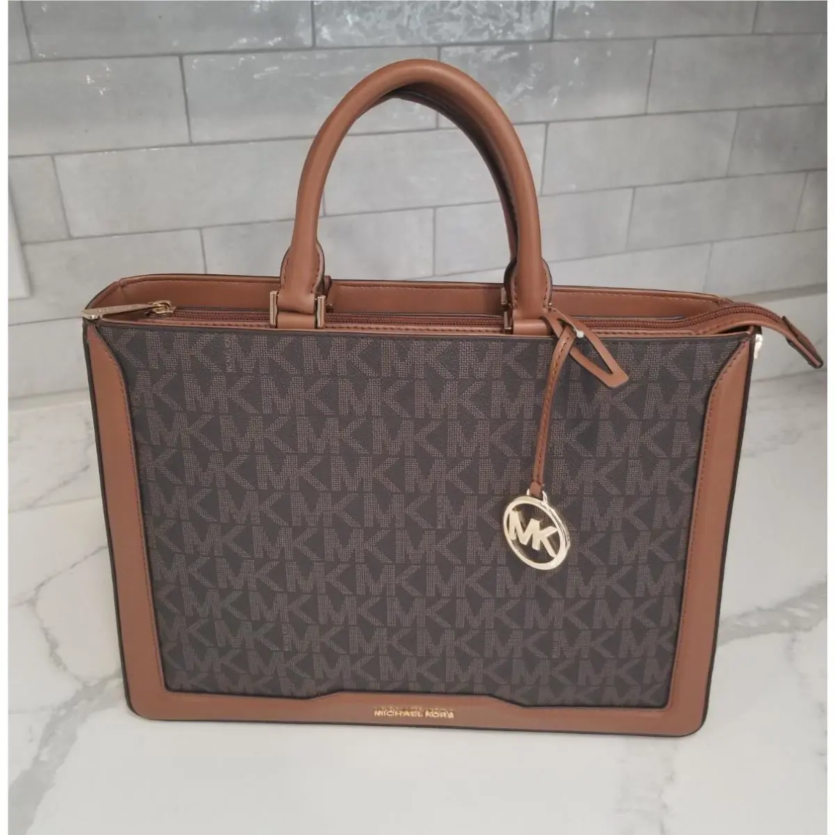 Michael Kors Jessie Large TZ Brown Tote Satchel Handbag .authentic