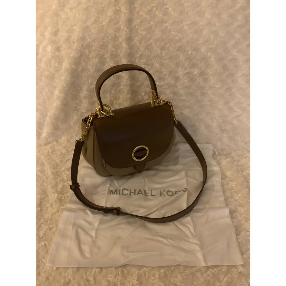 Michael Kors Isadore Medium Top Handle Leather Messenger - Dkhaki/caramel