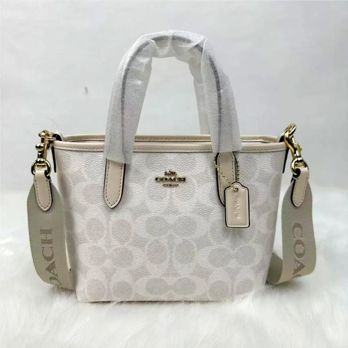 Coach Mini City Tote Crossbody Sig Canvas White/chalk CW032 in Packing