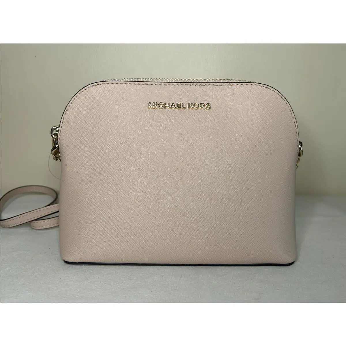 Michael Kors Ballet Cindy LG Dome Leather Crossbody Bag Handbag