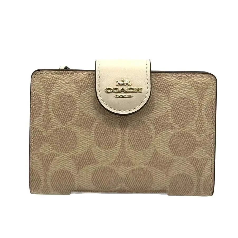 Retail Coach Medium Corner Zip Wallet In Signature Canvas