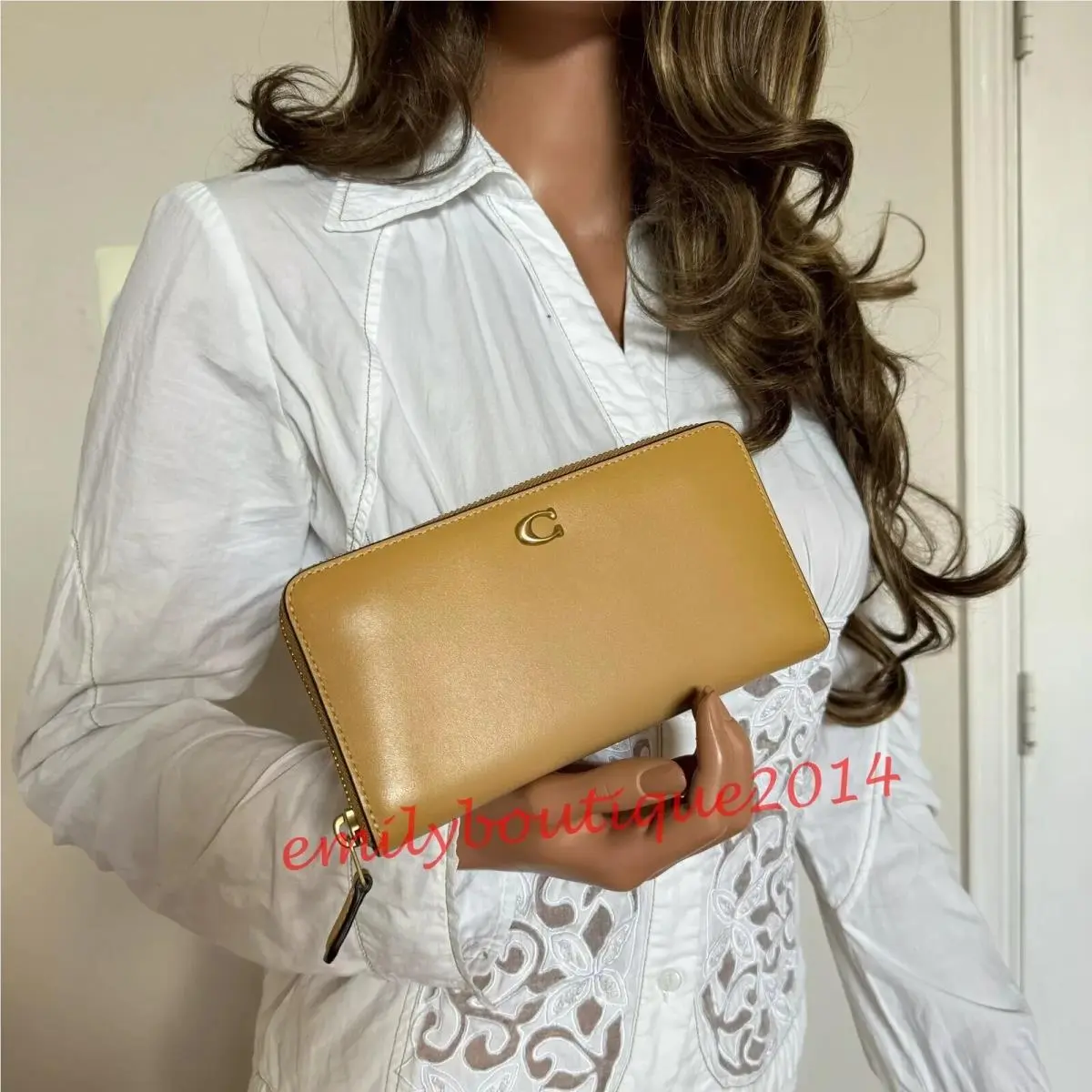 Coach CH801 Accordion Zip Wallet In Refined Calf Leather Tan Clutch