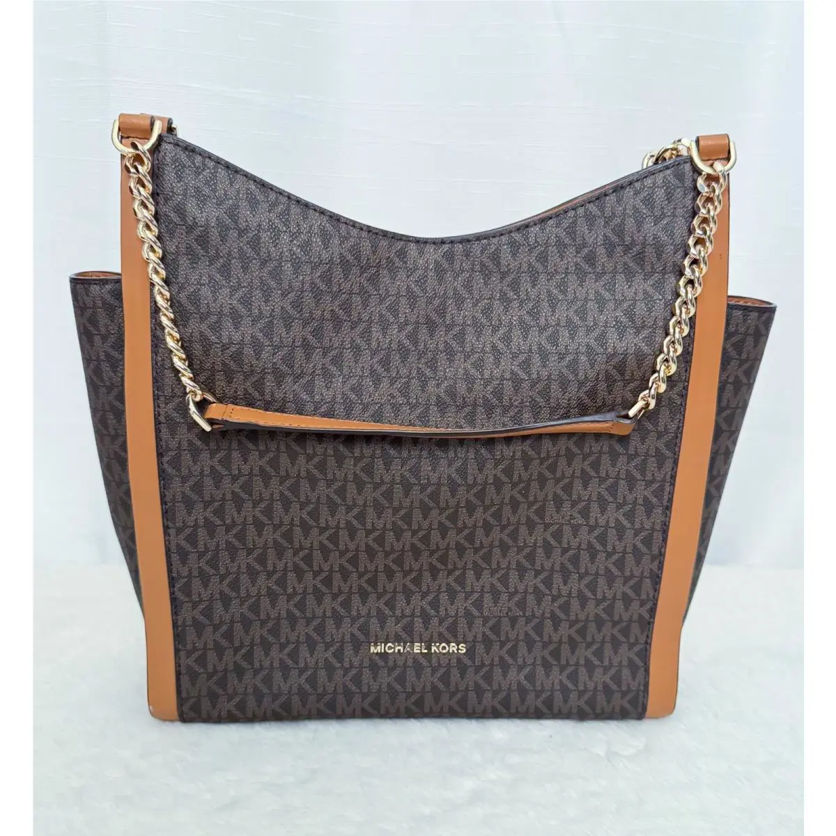 Kors Newbury Medium Shoulder Tote Brown