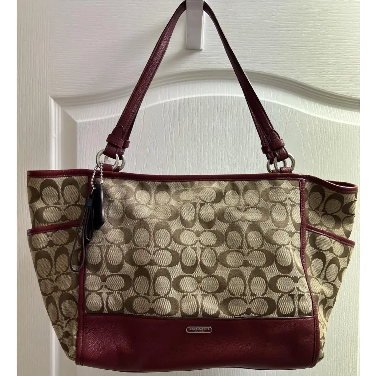 Coach Park Signature Carrie Tote Shoulder Bag Khaki Crison F28728