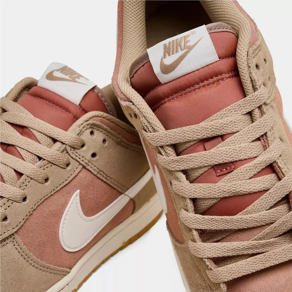Nike shoes - Nike Dunks - Dunks - HQ1931-200 - Brown 1