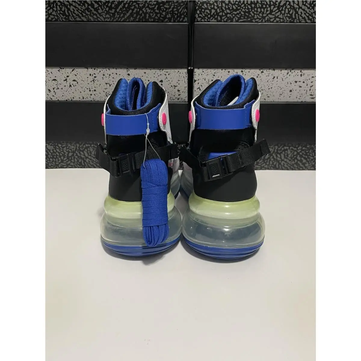 Nike shoes - Nike Air Max 720 Saturn - AO2110-101 - White/Pink Blast-Black 1